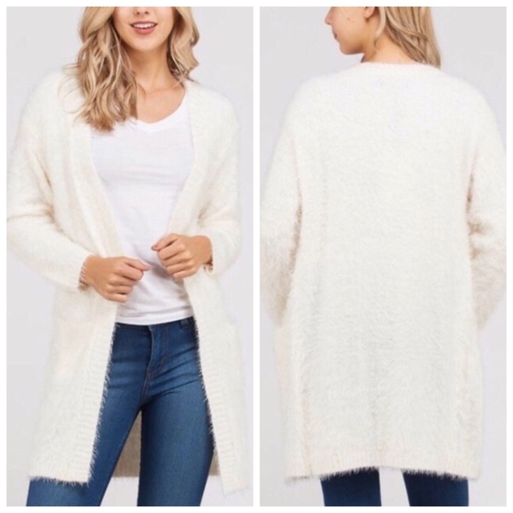 Beige Fuzzy Cardigan (M,L)